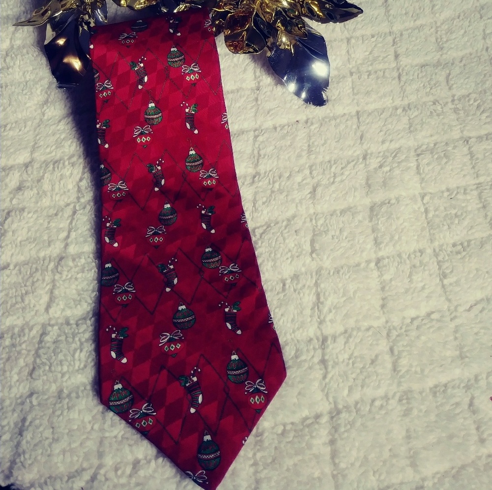 Holiday Christmas Tie